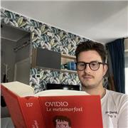 Laureato in Lettere moderne offro lezioni private in latino