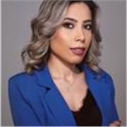 Journaliste libanaise arabophone native, diplômée en journalisme, propose des cours d’arabe en ligne pour enfants et adultes.