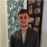 Étudiant en biologie, je me propose a aidé les élève de collège et terminale, je peux faire également la chimie.