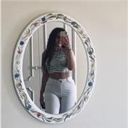 Profesora de Inglés (nivel hasta B2) y de Psicología ( graduado en Psicología y cursando un Máster).