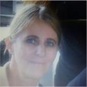 Profesora imparte clases on line a partir de  los12 años hasta los 