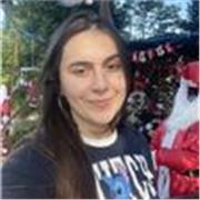 Profesora de inglés para niños y principiantes que desean aprender el idioma de forma práctica, dinámica y divertida.