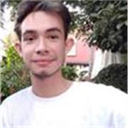 Nativo francés, clases de todos los niveles con material didáctico adaptado a necesidades. Disponibilidad total.