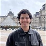 Filósofo y estudiante de maestría de Historia Contemporánea