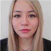 Profesora de Física apta para todas las edades y niveles.