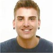 Licenciado en Traducción e Interpretación con conocimientos avanzados de español e inglés