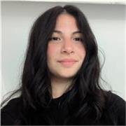 Native French tutor with C1 English (IELTS Academic 7.5), offering clear and engaging lessons