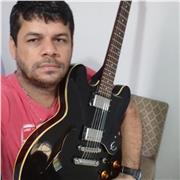 Violão e Guitarra é com Alexandre Santos
