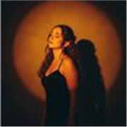 Vous souhaitez parlez anglais comme Johnny Depp ou Mickael Jackson ? Je suis là pour que ce souhait ce réalise.