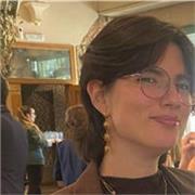 Titulada en Biología por la Universidad Autónoma de Madrid con experiencia en clases de Bachillerato y universidad.