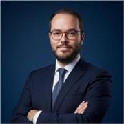 Professeur de Droit pour jeunes et Adultes. Diplôme supérieur, spécialisation et plus de 10 ans d'expérience. En ligne.