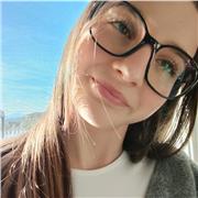 Alunna del 2 liceo, aiuto compiti in italiano, inglese, spagnolo e arte
