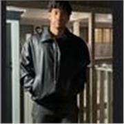 Im a native Spanish speaker and can provide with quality private one to one sessions