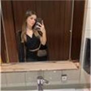 Ragazza diplomata all’Istituto tecnico L. Casale