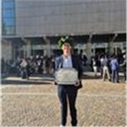 Neolaureato in ingegneria matematica impartisce lezioni di matematica e fisica per studenti delle scuole superiori e universitari