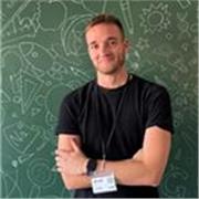 Profesor de educación secundaria apto para todos los niveles, y adaptable a todo tipo de alumnado.