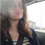 Professeur d'arts plastiques ayant exercé dans l'éducation nationale.