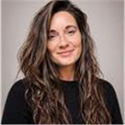 I'm an experienced and empathetic singing teacher, experienced in teaching all ages and abilities. 