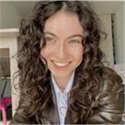 Cours de français par une élève fonctionnaire passionnée 