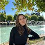 Laureata in mediazione linguistica (tedesco e spagnolo) e laureanda in lingue e culture per la comunicazione internazionale