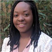 Anglophone native et formatrice diplômée du CELTA, je vous aide à améliorer votre niveau en anglais