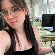 Hola , soy una chica con mucha habilidad para los kilos , llevo 4 años dando clases extraescolares a niños