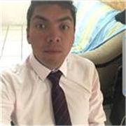 Profesor de ciencias naturales que imparte lase a niños de todas las edades