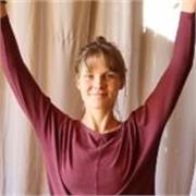 Yoga, das zu dir passt - Online/Lienz (Hatha, Somatics, Vinyasa, Yin, Slow Flows)