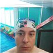 Profesor de natación con amplia experiencia en el campo. Se ofrecen clases personalizadas y grupales en diferentes localidades
