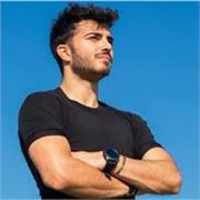 Personal Trainer professionista offre lezioni a domicilio, al parco o online di allenamento personalizzato
