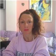 Profesora de francés, bilingüe franco- español. Presencial o one línea. Diplomada de universidad y experimentada. Te doy clases lúdicas y serias a la vez. Decidimos juntos del plano de acción para alcanzar tus metas