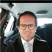 Avvocato esperto in diritto civile, costituzionale, commerciale impartisce lezioni online mediante didattica a distanza a studenti delle scuole commerciali superiori o a studenti di facoltà dove sono previste le materie su indicate. Orari e durata da conc