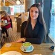 Professional English Tutor – Speak Confidently in Real Life & Business