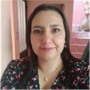 Docente de informática con experiencia en dar clases a niños, adolescente y adultos