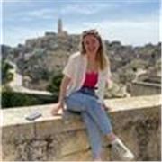 Insegnante madrelingua inglese certificata con esperienza Cambridge / IELTS / Liceo Classico