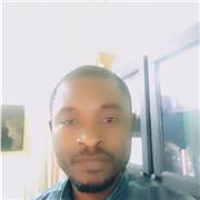 Francophone natif, bilingue, propose cours de français en ligne pour enfants et adultes