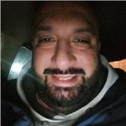 Diplomato presso istituto Magistrale, impartisce lezioni di italiano e annesse