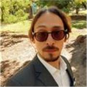 Profesor de inglés imparte clases a niños, adolescentes y adultos de cualquier edad