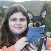 Soy una persona paciente, cariñosa y responsable, a la que le gusta enseñar de forma divertida y adaptada a cada niño. 
