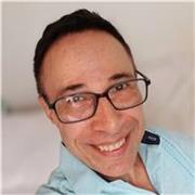 Profesor de Literatura Dramática y Teatro ofrece clases de Actuación (Método Antonio González Caballero) en Zoom, individuales y en grupo