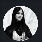 Profesional desde hace 12 años en sector juridico, financiero, administración de empresas. Bilingue.