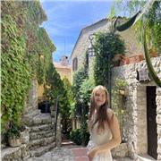 Claudia