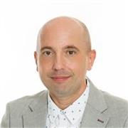 Me defino como un enamorado de los idiomas, voy a dar clases a cualquiera
