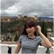 Maestra de educación primaria bilingüe con mención en necesidades educativas especiales y actualmente curso el MAES