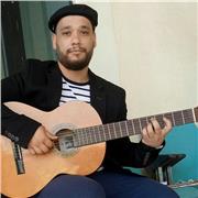 Enseignant et musicien 
Cours de solfège pour les débutants