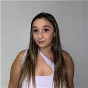 Profesora de Primaria y en algunas asignaturas de la ESO