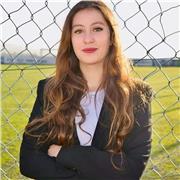 English tutor teacher for kindergarten and primary school kids
