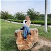 Estudiante universitaria experimentada de primaria. Me puedo adaptar a cualquier asignatura.