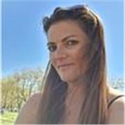 Vous souhaitez converser en anglais ou revoir vos bases? Contactez-moi et nous pourrons échanger sur votre plan d'évolution!