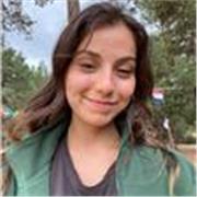 Soy estudiante de psicología en 3 de carrera. Me gustaría dar clases a niños que necesiten refuerzo. 